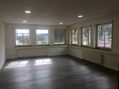 Vollständig renovierte 3,5-Zimmer-Wohnung mit kleinem Balkon bei Wurmlingen