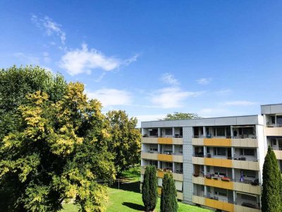 Helle 2,5-Zi.-Whg. mit EBK, großem Balkon & Garage – ideal für Singles & Paare