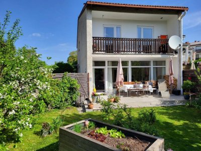 NEUER PREIS!!! ECKREIHENHAUS MIT GEPFLEGTEM GARTEN IM HERZEN DES WIENERWALDES