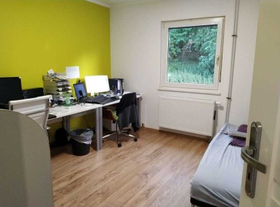 Charmantes Einfamilienhaus mit separater Einliegerwohnung – ideal für Familie und Gäste!