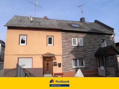 Zwangsversteigerung - Doppelhaus mit Nebengebäuden in Wolfenhausen - provisionsfrei für Ersteher!