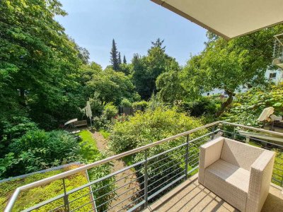 *Wohnen in Ottensen* Stilvolle 3-Zimmer-Wohnung mit Südbalkon und TG-Stellplatz