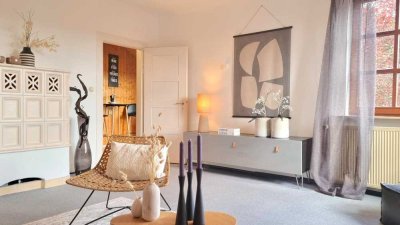 NEU: Familienidylle mit Charakter – Einfamilienhaus auf sonnigem Grundstück ++869qm++ AUSSICHT++