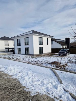 TOP -Schönes neues Einfamilienhaus Effizienzklasse: A+