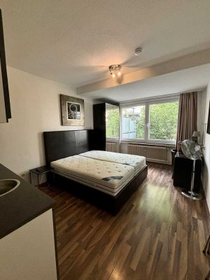 Möblierte 1-Zimmer-Wohnung mit EBK in Düsseldorf