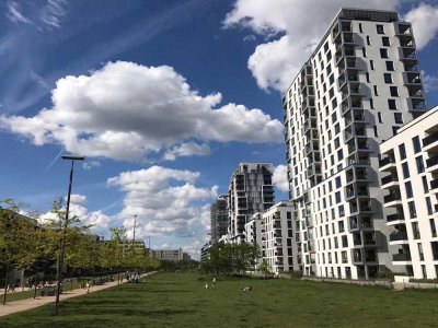 Skylineblick aus der 14.etage-moderne 3-Zimmer-Wohnung mit Balkon & Tiefgarage