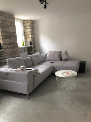 Kleines Haus zu mieten in einer jungen Hofreite