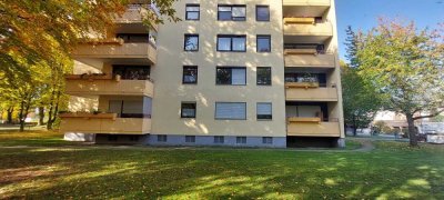 Helle 2-Zimmer Wohnung mit Balkon in Augsburg-Inningen