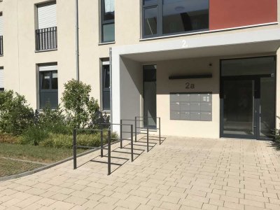 Exklusive 2-Zimmerwohnung mit EBK, Garten und Terrasse