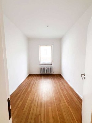 WG-Zimmer in Kornwestheim – große Wohnküche & sofort frei! Zentrale Lage (4)