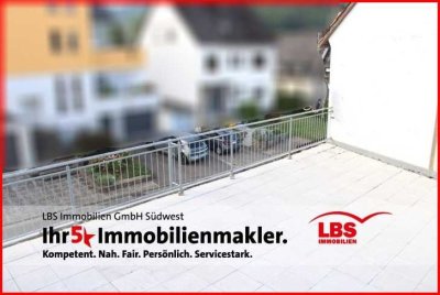 Hochwertig renovierte ETW  m. gr. Terrasse, Stellplatz inkl., Garage optional