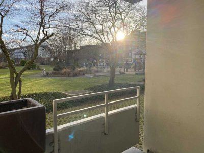 Exklusive, vollständig renovierte 1-Zimmer-EG-Wohnung mit Balkon & Einbauküche in Weiden, Köln