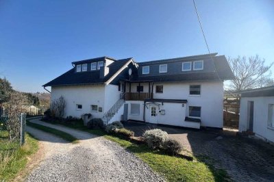 Doppelhaushälfte mit 2 Wohneinheiten in Heiligenhaus