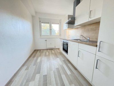 Gepflegte 2-Zimmer Wohnung mit Loggia -Traisenparknähe