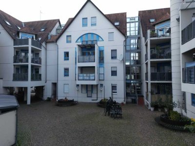 Charmante 2-Zimmer-Wohnung mit Tiefgaragenstellplatz und Hausmeisterservice in Maichingen