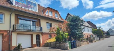 1A WOHN-(T)-RÄUME im Sauerland - gepflegte Parterre-Wohnung mit Balkon in Marsberg