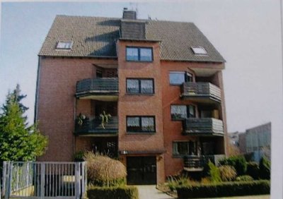 Freundliche 3-Zimmer-Wohnung mit Balkon und Einbauküche in Mönchengladbach