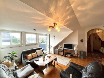 Zentrale 3-Zimmer-Wohnung mit Süd-Balkon Kamin und Garage in Burgthann