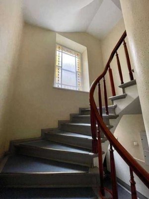 Berlin-Schöneberg – Dachgeschoss mit Ausbaupotenzial im Altbau (Friedenau)