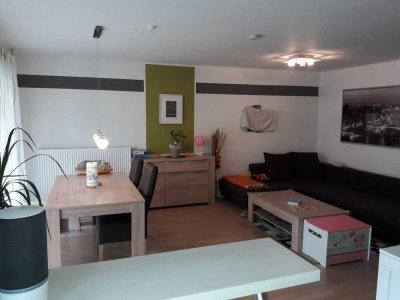 Ansprechende und gepflegte 3,5-Zimmer-Wohnung mit gehobener Innenausstattung in Marbach