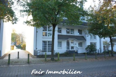 * OBERNEULAND - AM GRASHOF│Moderne 2- Zimmer Erdgeschosswohnung mit Terrasse in guter Lage