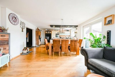 Moderne und großzügige 3-Zimmer-Eigentumswohnung mit 99 m² in sonniger Panoramalage in Bad Häring
