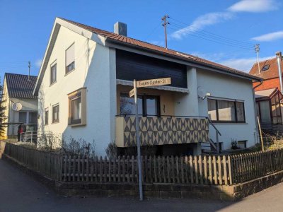 Sehr geräumiges 6-Raum-Einfamilienhaus in Sachsenheim für Familien mit mehreren Kindern Platzwunder
