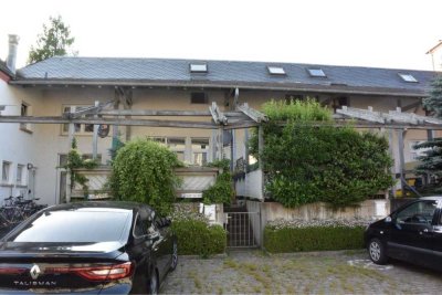 ++ 3 ZKBLoggia Maisonettewohnung in zentraler Lage - 2.Reihe! ++