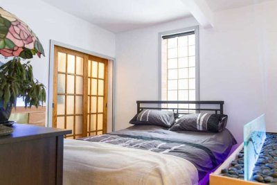 MÖBLIERT -MODERN und RUHIG - Schöne Wohnung