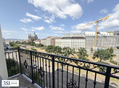 Charmante Altbauwohnung in edlem Haus mit toller Lage im 6. Bezirk