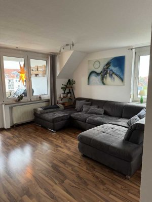Schöne helle 4-Zimmer-Wohnung mit Ostbalkon | provisionsfrei