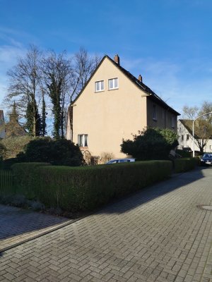Doppelhaushälfte Duisburg Bissingheim mit 480qm großem Grundstück