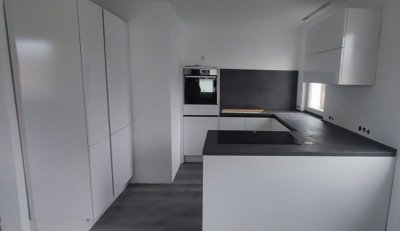 Nähe Boehringer - Erstbezug nach Sanierung - DHH in Biberach/Birkendorf