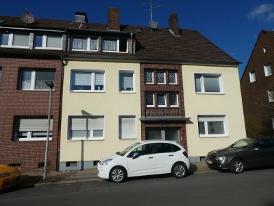Kernsanierte, sonnendurchflutete 2- Zimmer-Wohnung in guter Lage zu vermieten