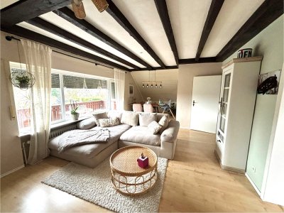 Helle 3-Zimmer Dachgeschosswohnung inkl. Garage in Bruchköbel Roßdorf