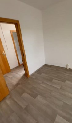 ?? Moderne 2-Zimmer-Wohnung nahe Ruhland, Senftenberg, Dresden & Berlin – ideal für BASF / Studenten / Pendler ?