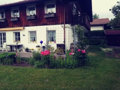 3,5 Zimmer Wohnung mit Gartenanteil für Naturliebhaber