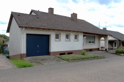 67716 Heltersberg: Einfamilienhaus, Garten, Gartenhaus, Kellerraum, Dachboden, Garage, Mehrzweckraum