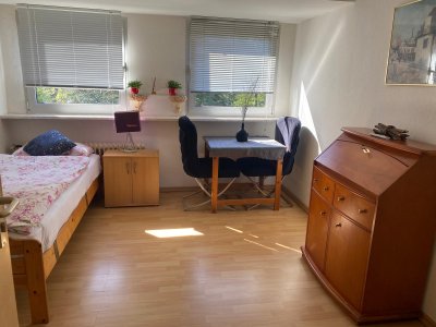 Möblierte Zimmer, Zentrale Lage, dennoch ruhig