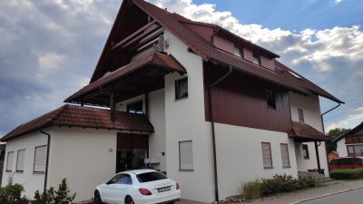 Heimelige 3,5 Zi- Dachgeschosswohnung