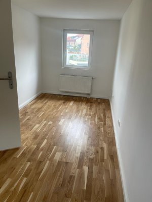 Zimmer nr. 1 zentral Schwetzingen 23qm