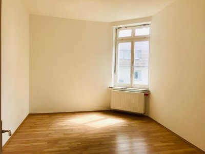 2-Zimmerwohnung mit Balkon und Einbauküche in der Olgastr. in Dortmund Mitte