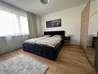 Voll möblierte 2 Zimmer Wohnung mit Balkon