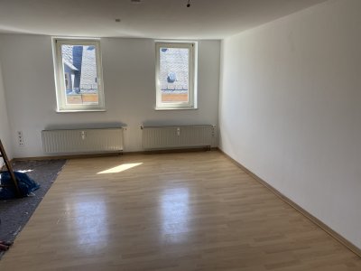 2-Raum-Dachgeschoß Wohnung 65,50 m² in Chemnitz Schloßchemnitz
