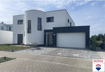 KfW 40- Haus sucht glückliche  Familie