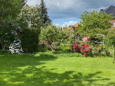 EFH Einfamilienhaus / Zweifamilienhaus in ruhiger Lage