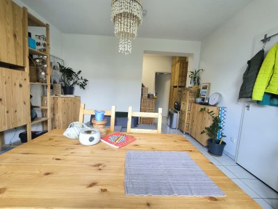 Charmante, möblierte 2,5 Zimmer-Wohnung (40 qm) befristet für 1 Jahr (aufgrund Sabbatical) im Ortskern von Alten-Buseck zu vermieten, ab September/Oktober 2026
