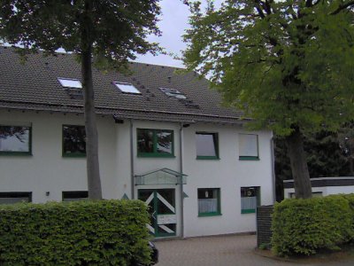 Gut aufgeteilte Kleinwohnung im Dachgeschoß mit Balkon für Einzelperson in ruhiger Lage von Simmerath