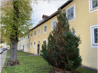 Einziehen & Wohlfühlen: Barrierefreundliche 2-Zimmer-Wohnung mit saniertem Bad