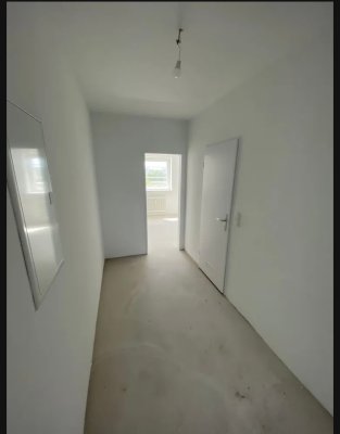 Suche Nachmieter für 3 Zimmer-Wohnung. Alles neue modernisiert